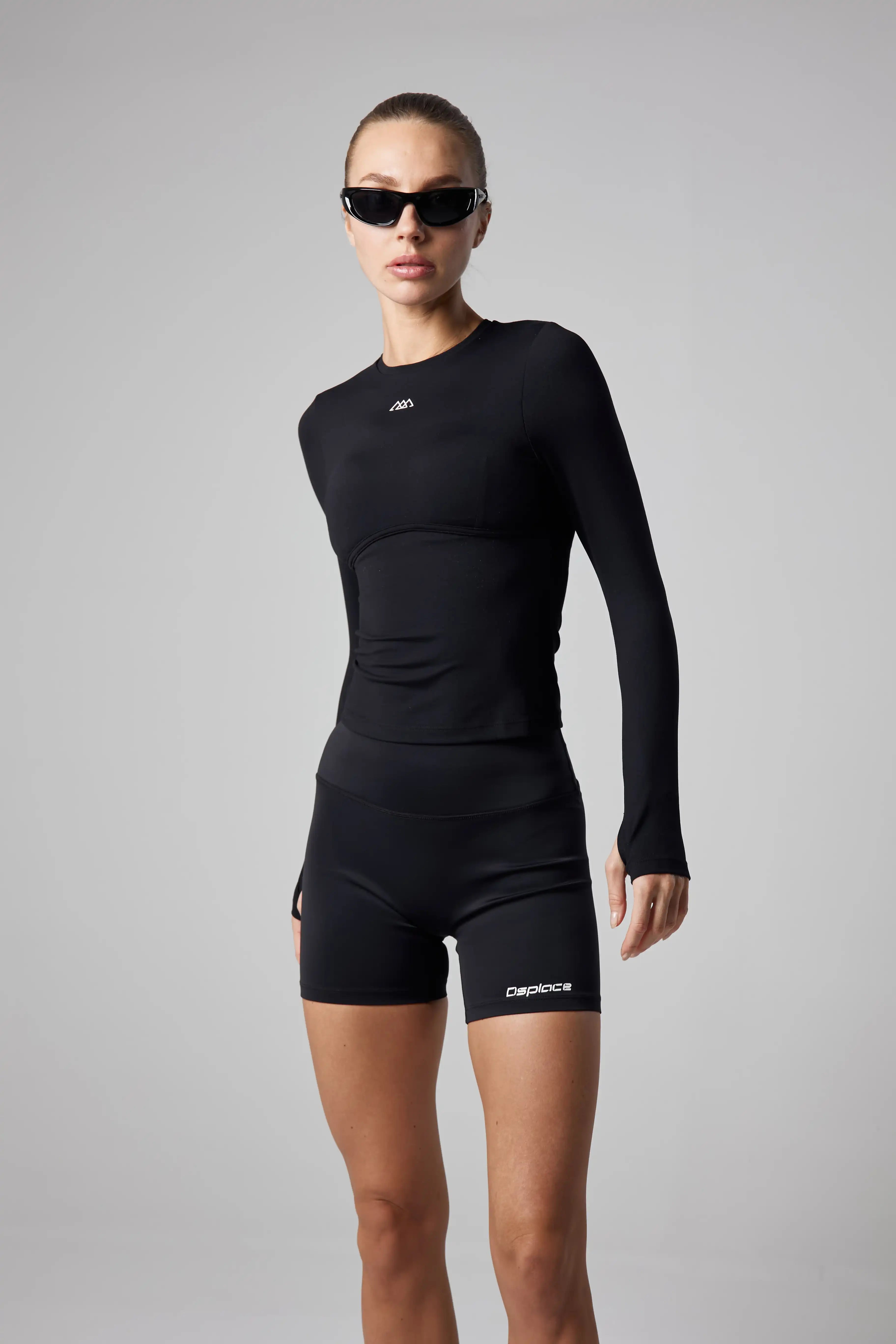 Sculpt Tee Long Sleeve - Jet Black
