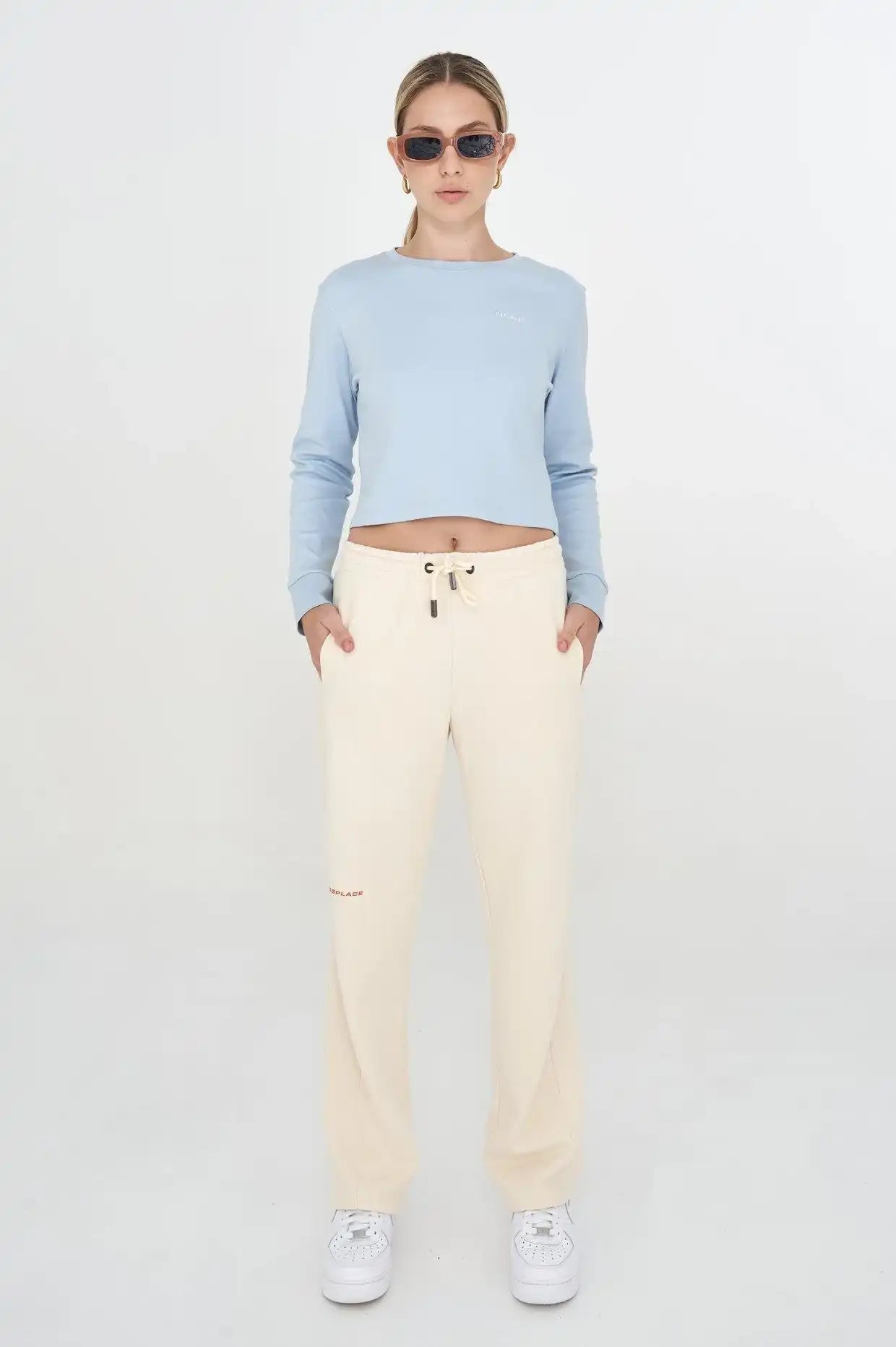 Novita Tee - Sky Blue - DSPLACE