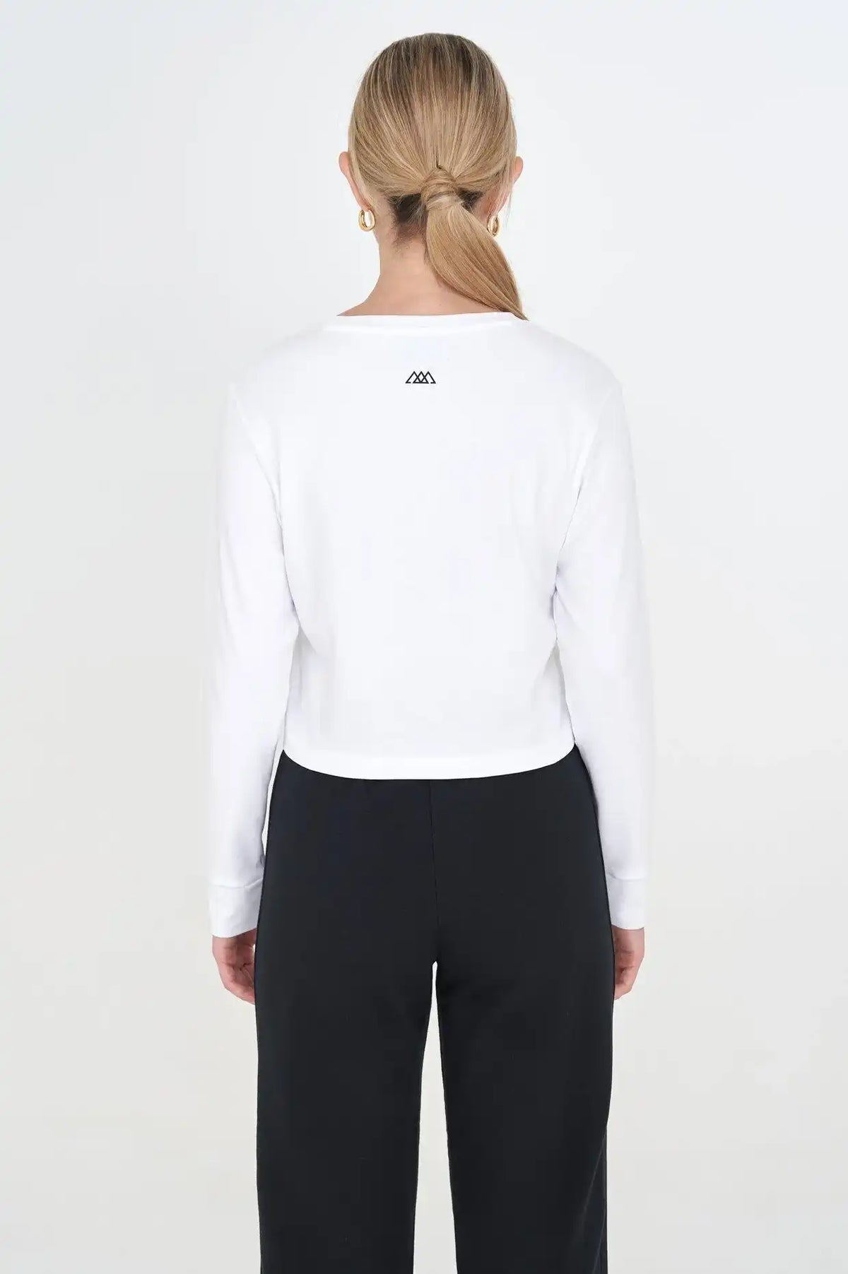 Novita Tee - Salt White - DSPLACE