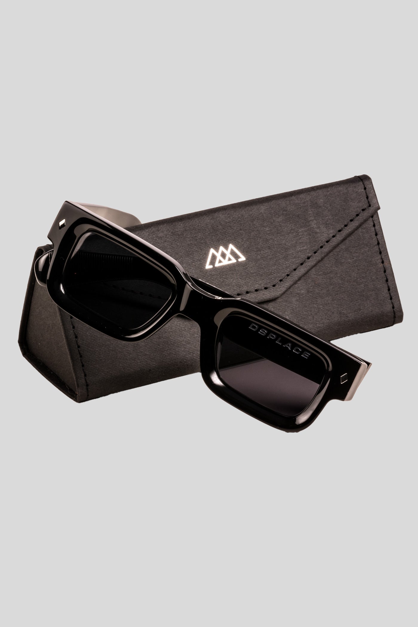 The Astrum Shades - Black / Black