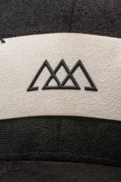 The Heat Alcantara® Cap - Black / Polar White