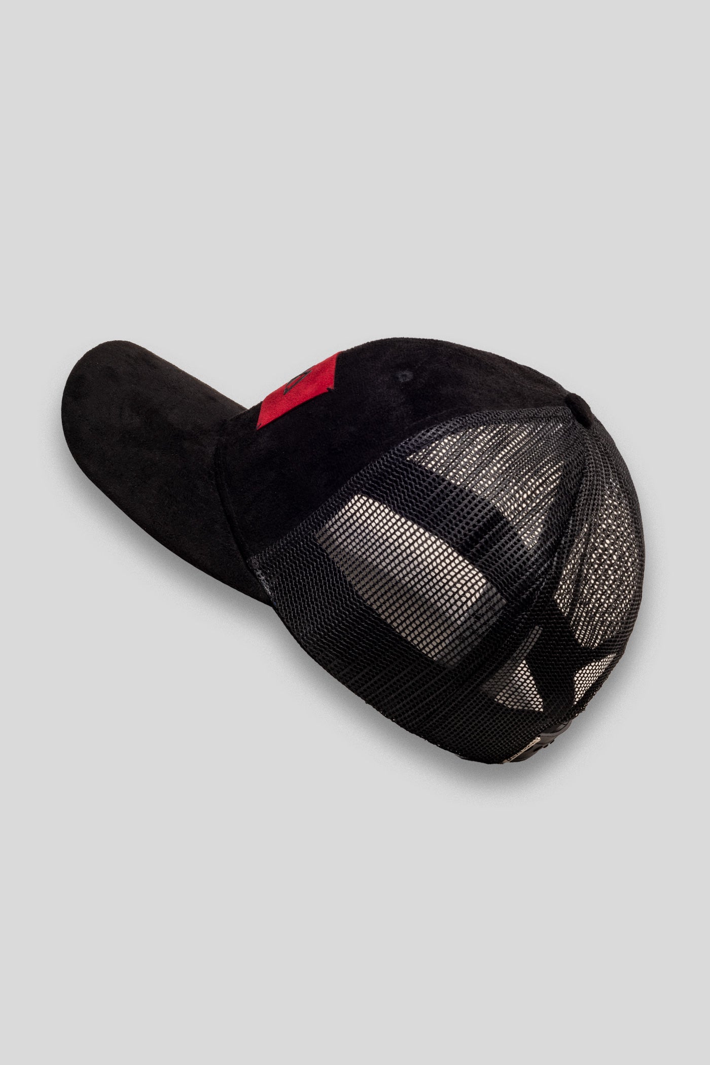 The Heat Alcantara® Cap - Black / Ruby Red