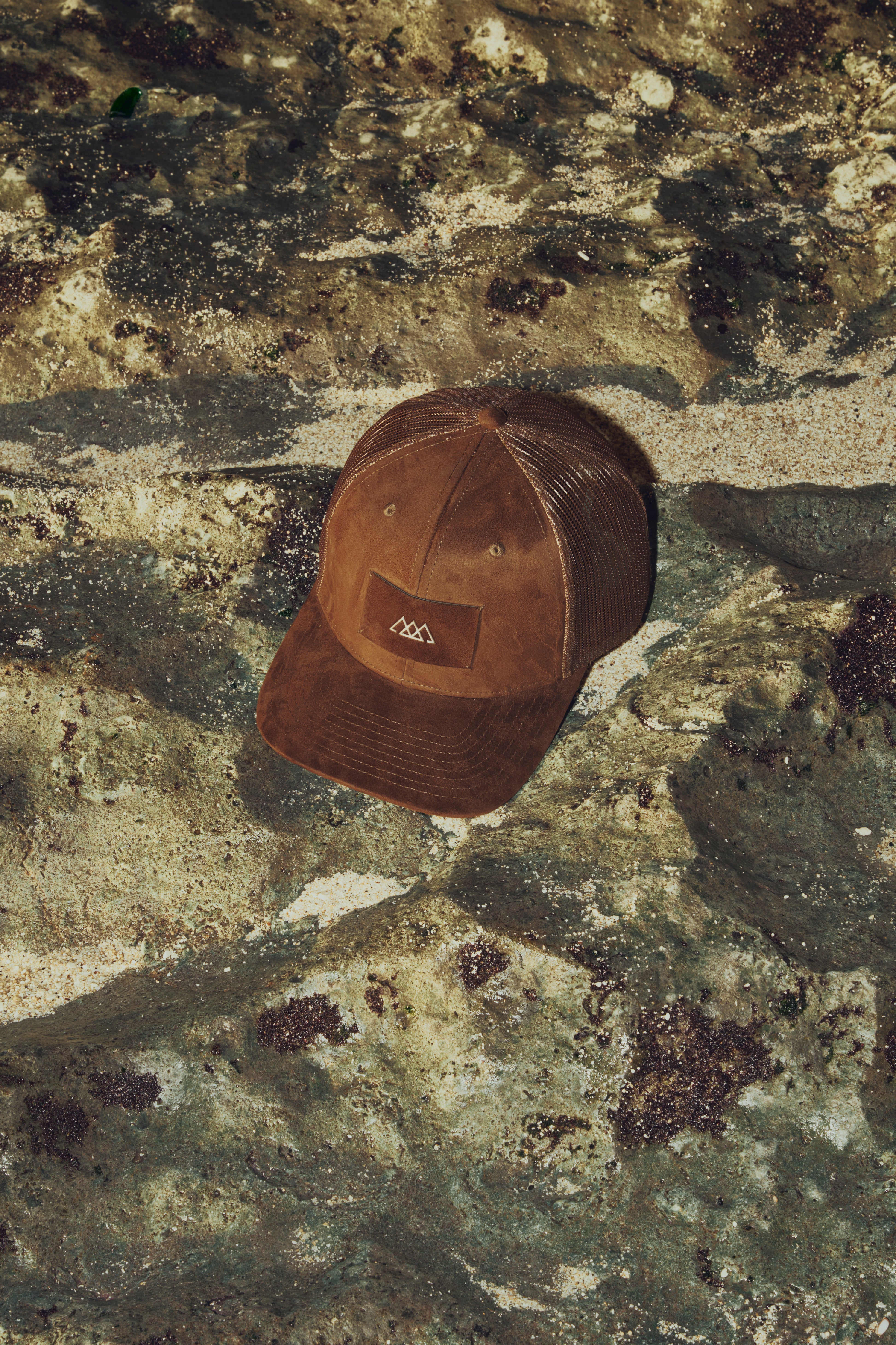 Limited Alcantara® Cap - Umber Brown
