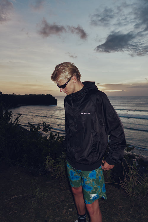 The Axel Windbreaker - Jet Black