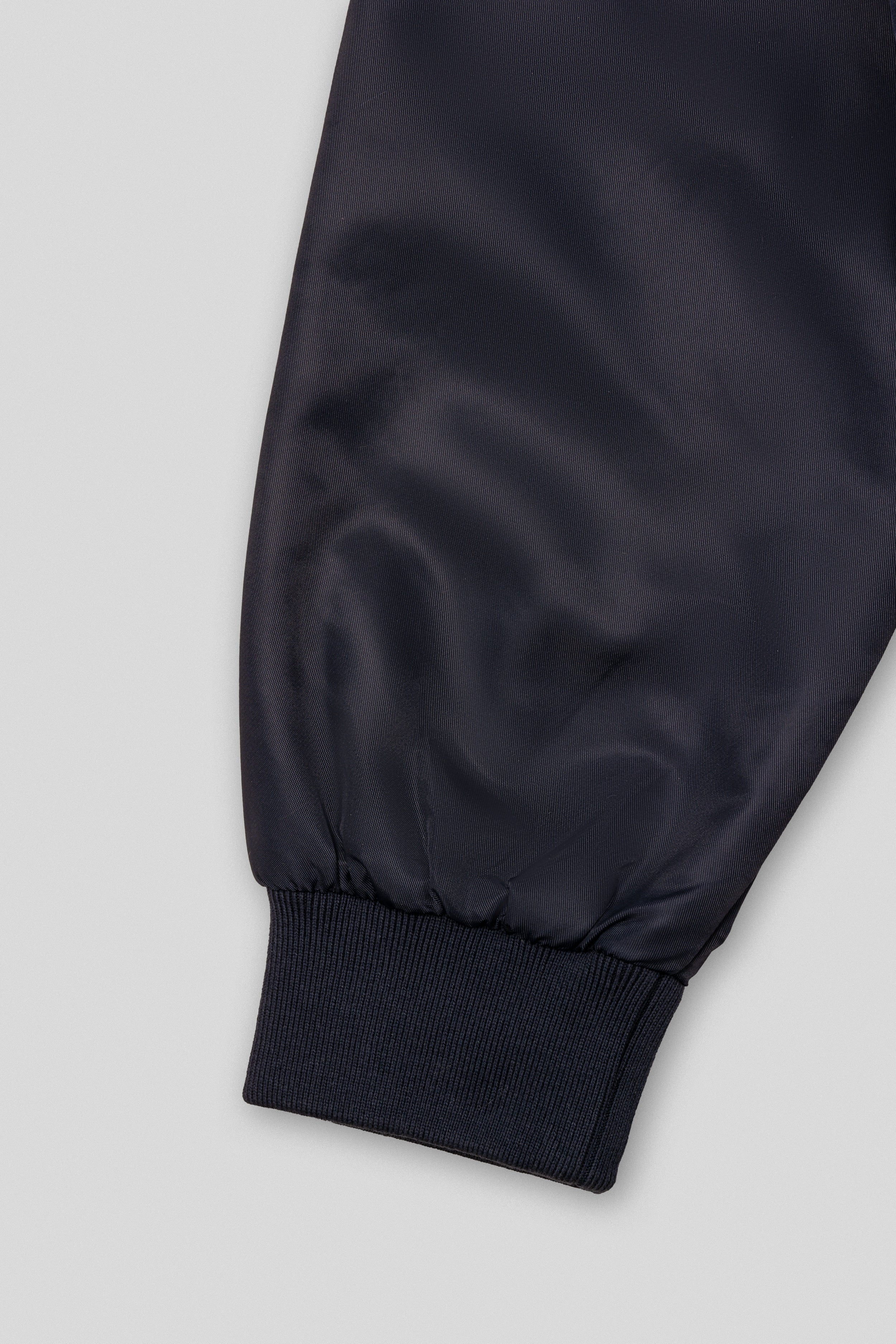 The Axel Windbreaker - Ocean Navy